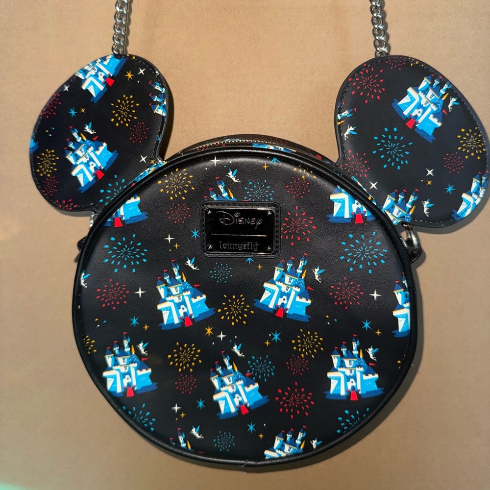 NWOT Disneyland 65th Anniversary Loungefly Mickey Castle Bag